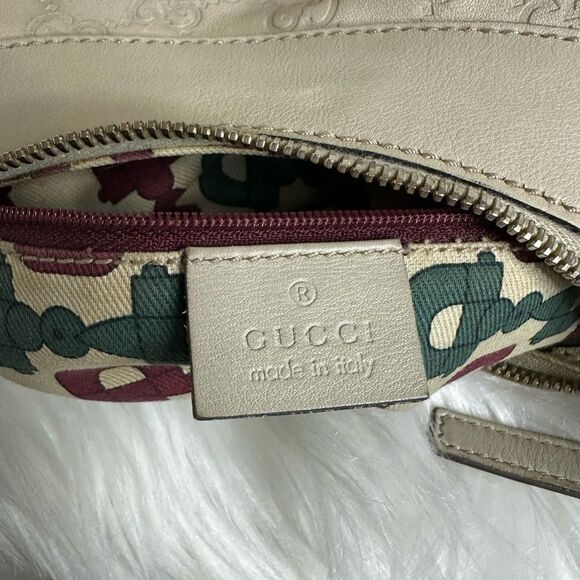 💯Authentic Gucci Hobo Small Leather🍀 - Picture 12 of 16